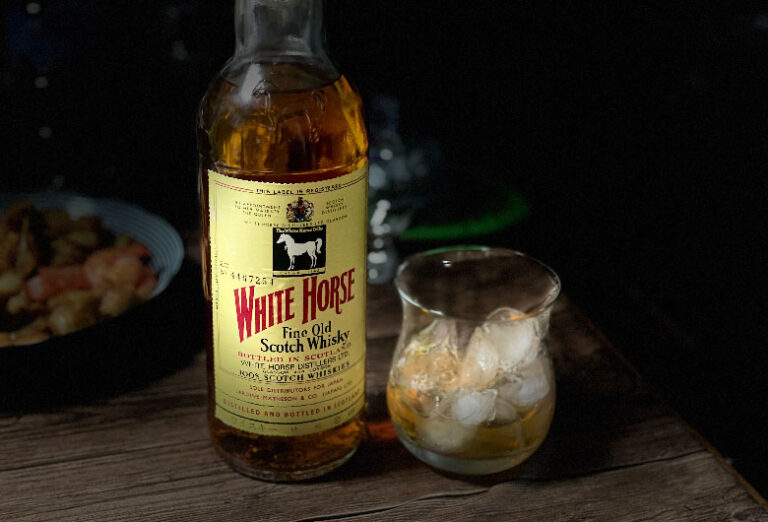 WHITE HORSE ホワイトホース ウィスキー 8年 終売品 古酒 希少 - 酒