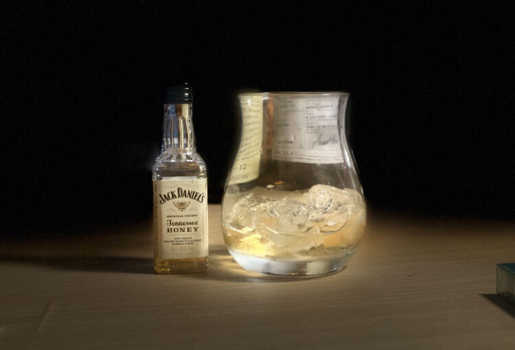 ジャックダニエル テネシーハニー ロック
